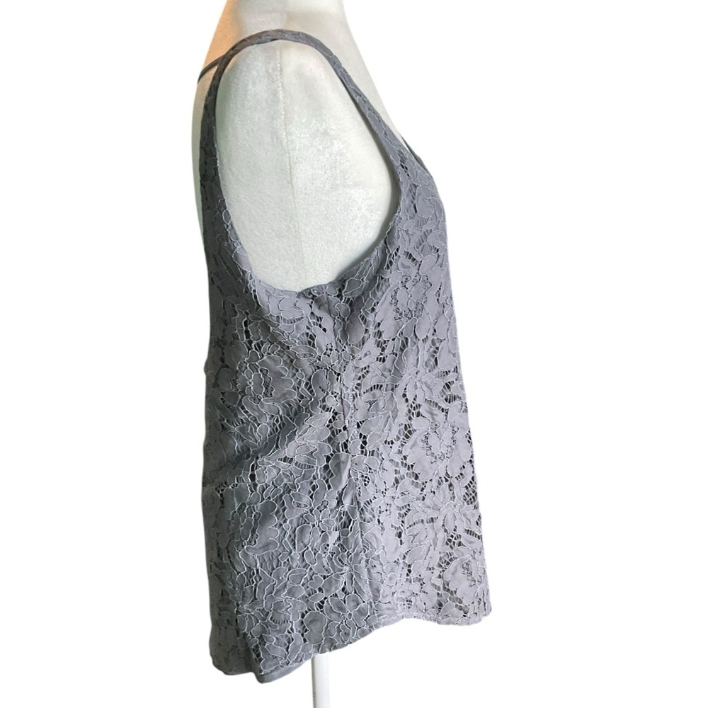Chaser Women's Tank Top Size M Gray Lace Sleeveless Casual Cottage Camisole - Picture 4 of 10